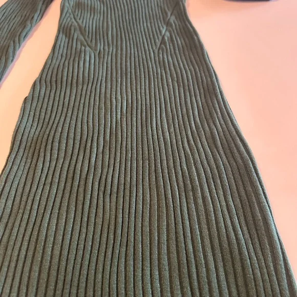 Cowl Neck Ribbed Sweater Dress, Forest Green, soft, lots of stretch, Sz S - Picture 6 of 8